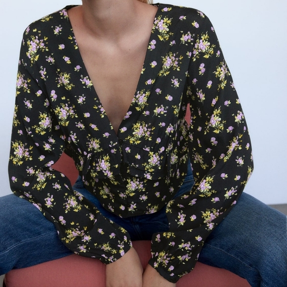 Zara Crop Top Blouse small - Picture 2 of 10